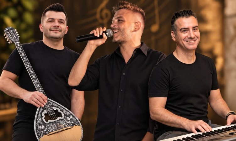 Kάθε Κυριακή μεσημέρι live στο ''Μεζέ μεζέ''