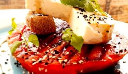 Καρπούζι ψητό με καλαθάκι Λήμνου, κριθαρένιο παξιμάδι και ντρέσινγκ πετιμεζιού!!!