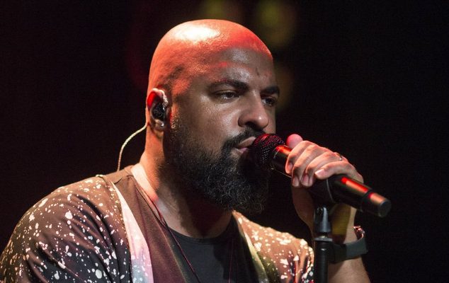 Ο Ησα'ί'ας Ματιάμπα στο Ten Doors