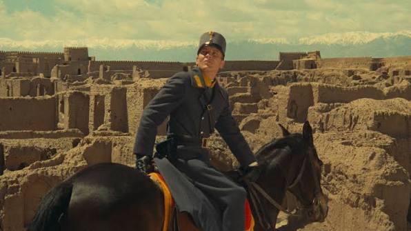 Η ταινία «Η έρημος των Ταρτάρων» με μουσική Ennio Morricone στον κήπο του Διαχρονικού Μουσείου Λάρισας